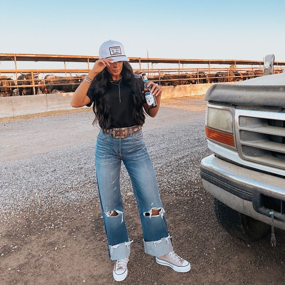 Ariat Ultra High Rise Haiti Tomboy Wide Leg Denim Jean - Picture 2 of 15